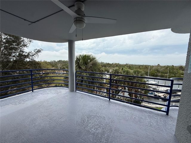 4823 EBBTIDE LANE 301, Port Richey, FL 34668