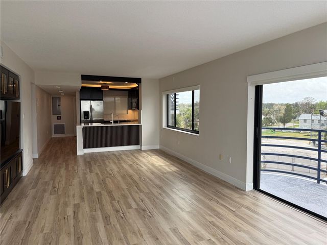 4823 EBBTIDE LANE 301, Port Richey, FL 34668