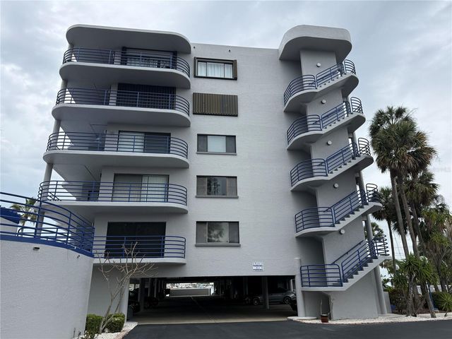 4823 EBBTIDE LANE 301, Port Richey, FL 34668