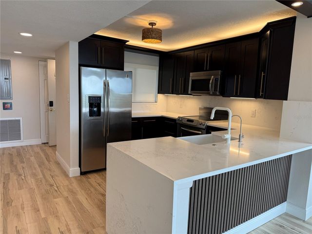 4823 EBBTIDE LANE 301, Port Richey, FL 34668