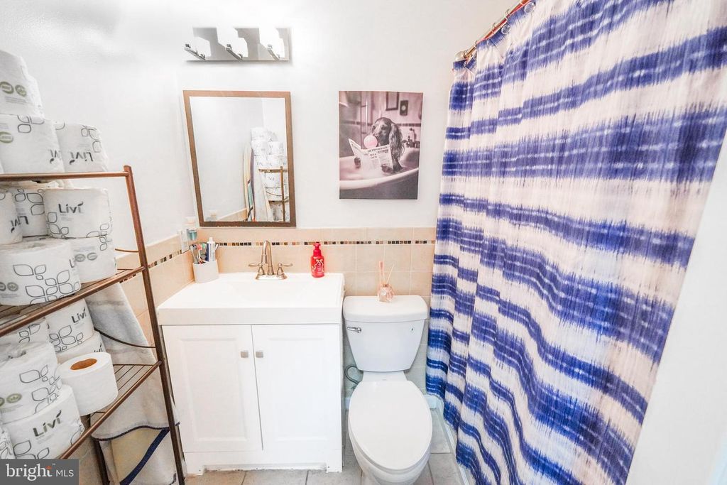 Image 12 of property listing at 7703 MEATH CT, Glen Burnie, MD 21060