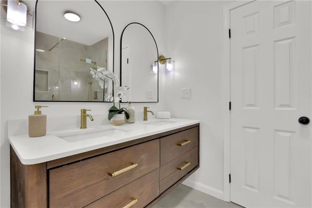 3173 Robinson Avenue, Scottdale, GA 30079