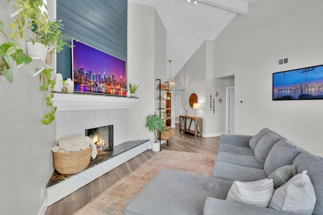 12518 Calle Tamega 127, San Diego, CA 92128