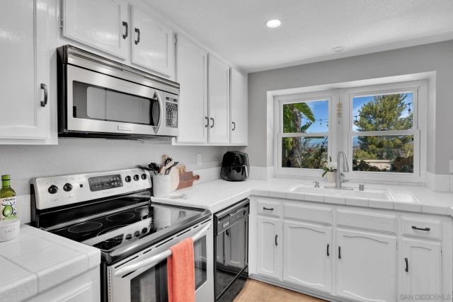 12518 Calle Tamega 127, San Diego, CA 92128