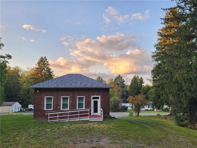 1750 Harbor Edinburg Rd., Union Twp, PA 16116