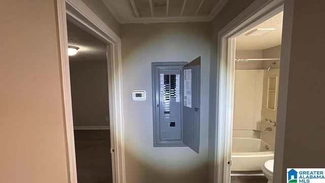 2513 AVENUE I, Birmingham, AL 35218