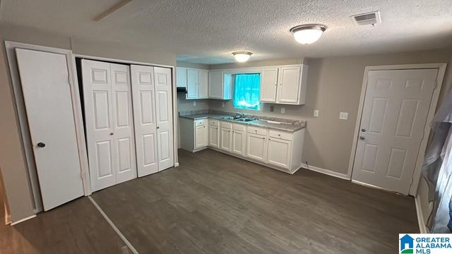 2513 AVENUE I, Birmingham, AL 35218