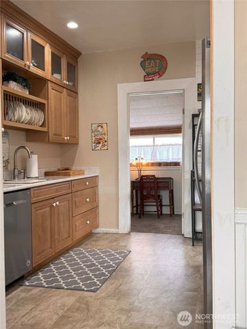 431 Rainier Avenue, Enumclaw, WA 98022