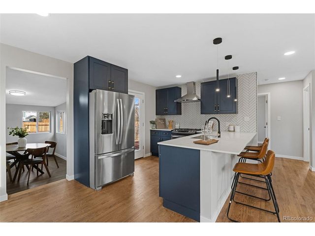 649 Perry St, Denver, CO 80204