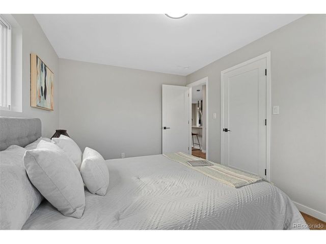 649 Perry St, Denver, CO 80204