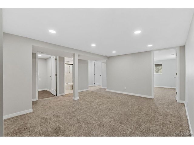 649 Perry St, Denver, CO 80204