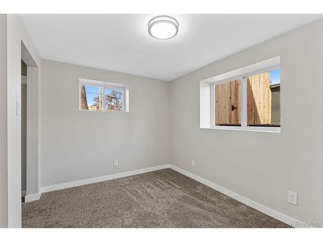 649 Perry St, Denver, CO 80204