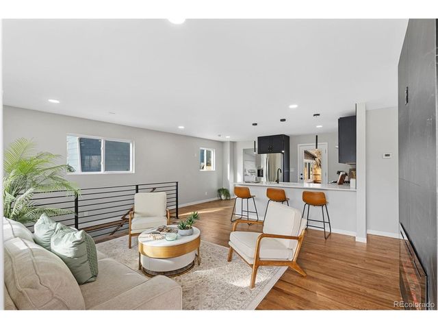 649 Perry St, Denver, CO 80204