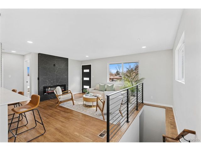 649 Perry St, Denver, CO 80204