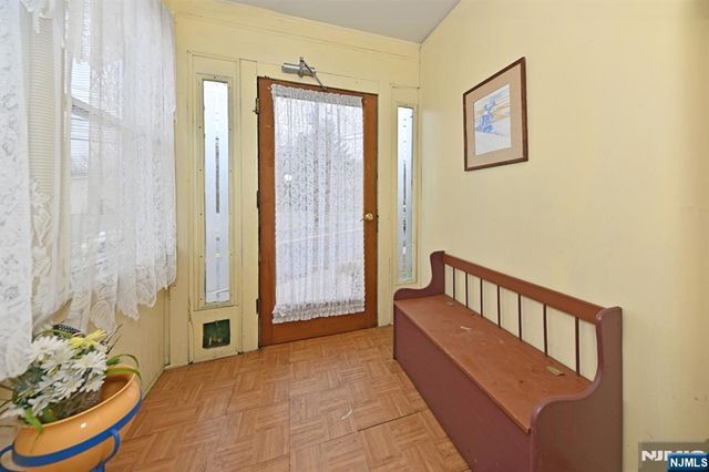 236 Rochelle Avenue, Rochelle Park, NJ 07662