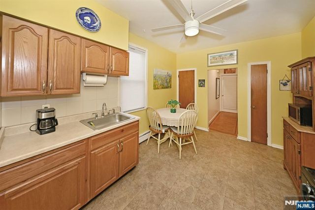236 Rochelle Avenue, Rochelle Park, NJ 07662