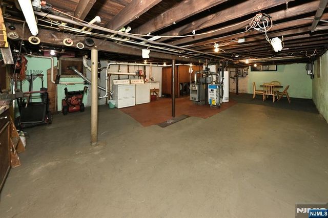 236 Rochelle Avenue, Rochelle Park, NJ 07662