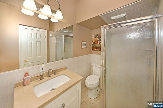 236 Rochelle Avenue, Rochelle Park, NJ 07662
