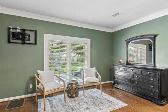 9206 Club Glen Drive, Dallas, TX 75243
