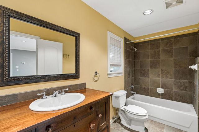 9206 Club Glen Drive, Dallas, TX 75243
