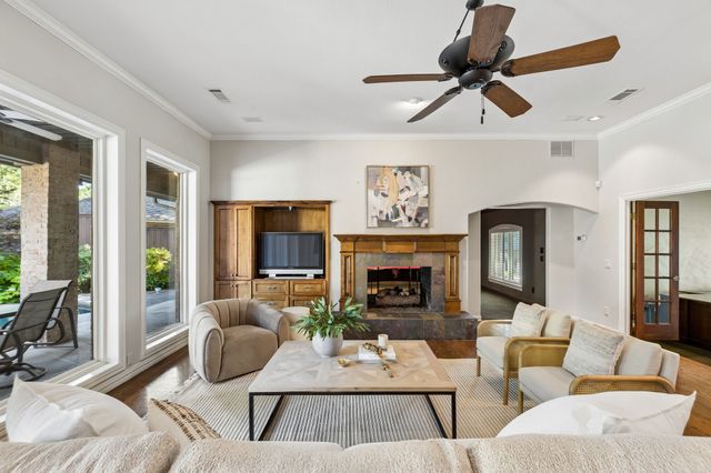 9206 Club Glen Drive, Dallas, TX 75243