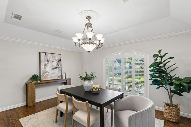 9206 Club Glen Drive, Dallas, TX 75243