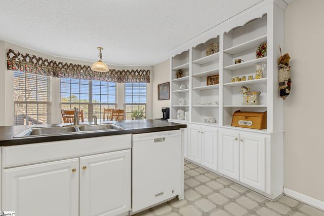 3206 252 Highway, Laurens, SC 29360