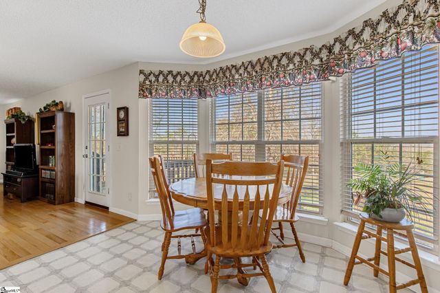 3206 252 Highway, Laurens, SC 29360