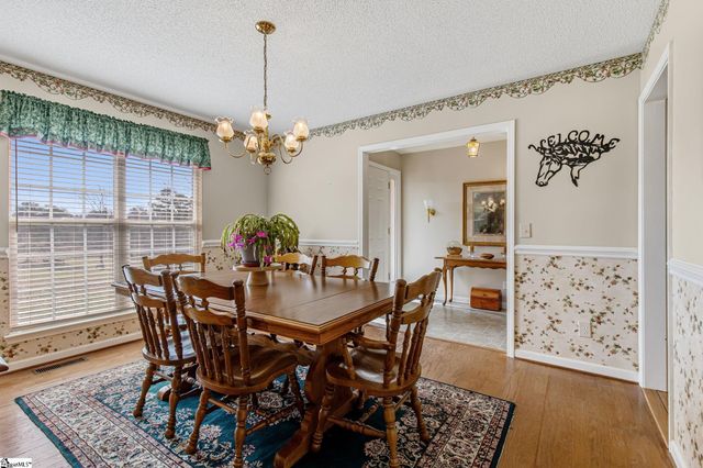 3206 252 Highway, Laurens, SC 29360