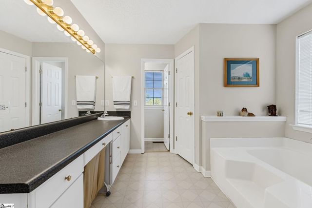 3206 252 Highway, Laurens, SC 29360