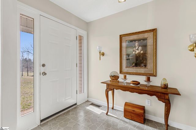 3206 252 Highway, Laurens, SC 29360