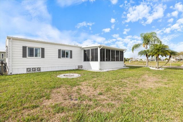 522 PARKWOOD AVENUE, North Port, FL 34287