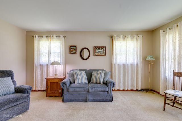 23056 W Karl Avenue, Channahon, IL 60410