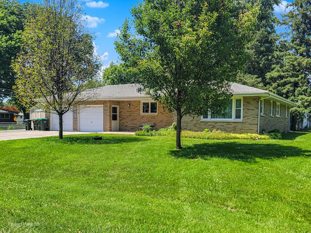 23056 W Karl Avenue, Channahon, IL 60410