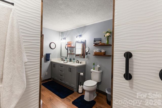 46 Hummingbird Drive, Maggie Valley, NC 28751