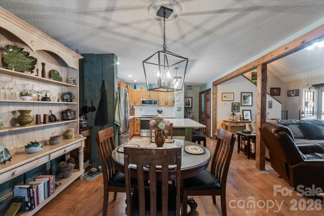 46 Hummingbird Drive, Maggie Valley, NC 28751