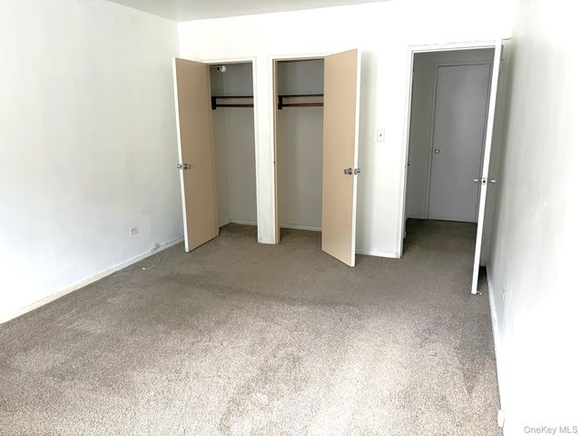 43-25 Douglaston Parkway 2B, Douglaston, NY 11363