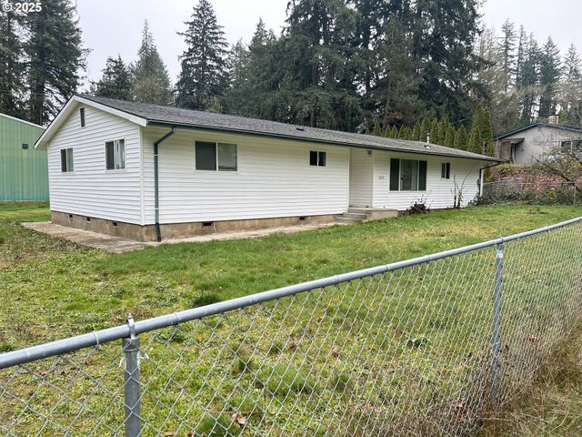 22330 S DANDELION Rd, Estacada, OR 97023