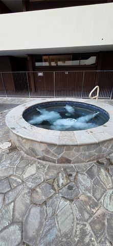 1088 Bishop Street 1404, Honolulu, HI 96813