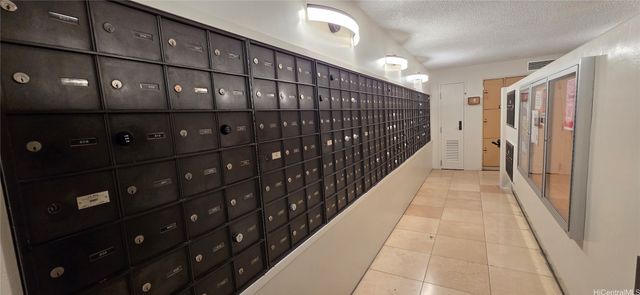 1088 Bishop Street 1404, Honolulu, HI 96813