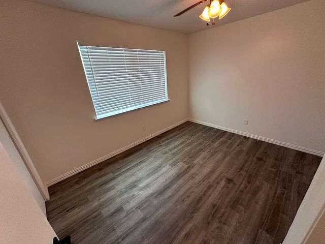4011 Cole Avenue 111, Dallas, TX 75204