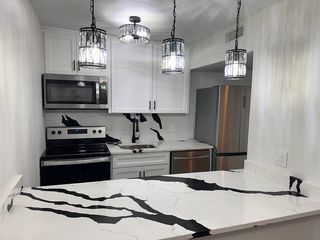 4011 Cole Avenue 111, Dallas, TX 75204
