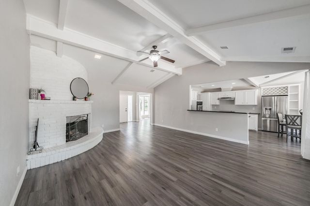 111 Ashe Bend Drive, Rowlett, TX 75087