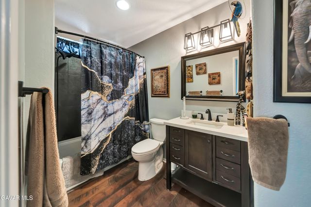 5818 W Avenue J-15, Lancaster, CA 93536