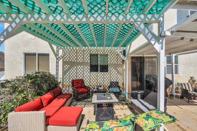 5818 W Avenue J-15, Lancaster, CA 93536