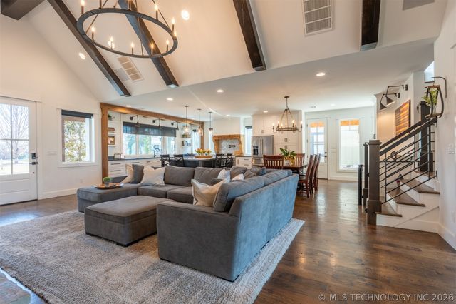 312 E Dallas Street, Broken Arrow, OK 74012