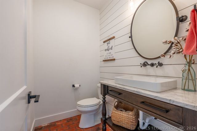 312 E Dallas Street, Broken Arrow, OK 74012