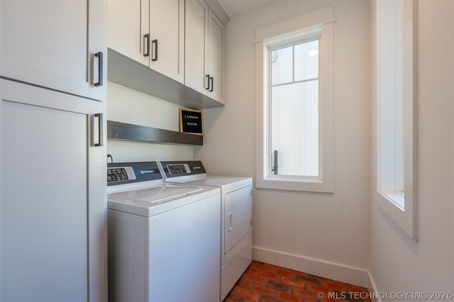 312 E Dallas Street, Broken Arrow, OK 74012