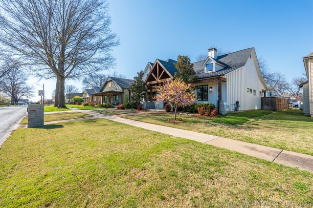 312 E Dallas Street, Broken Arrow, OK 74012
