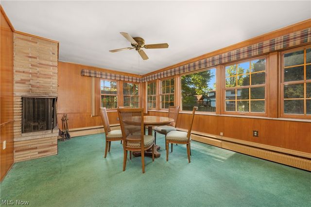 4820 W 211th Street, Fairview Park, OH 44126